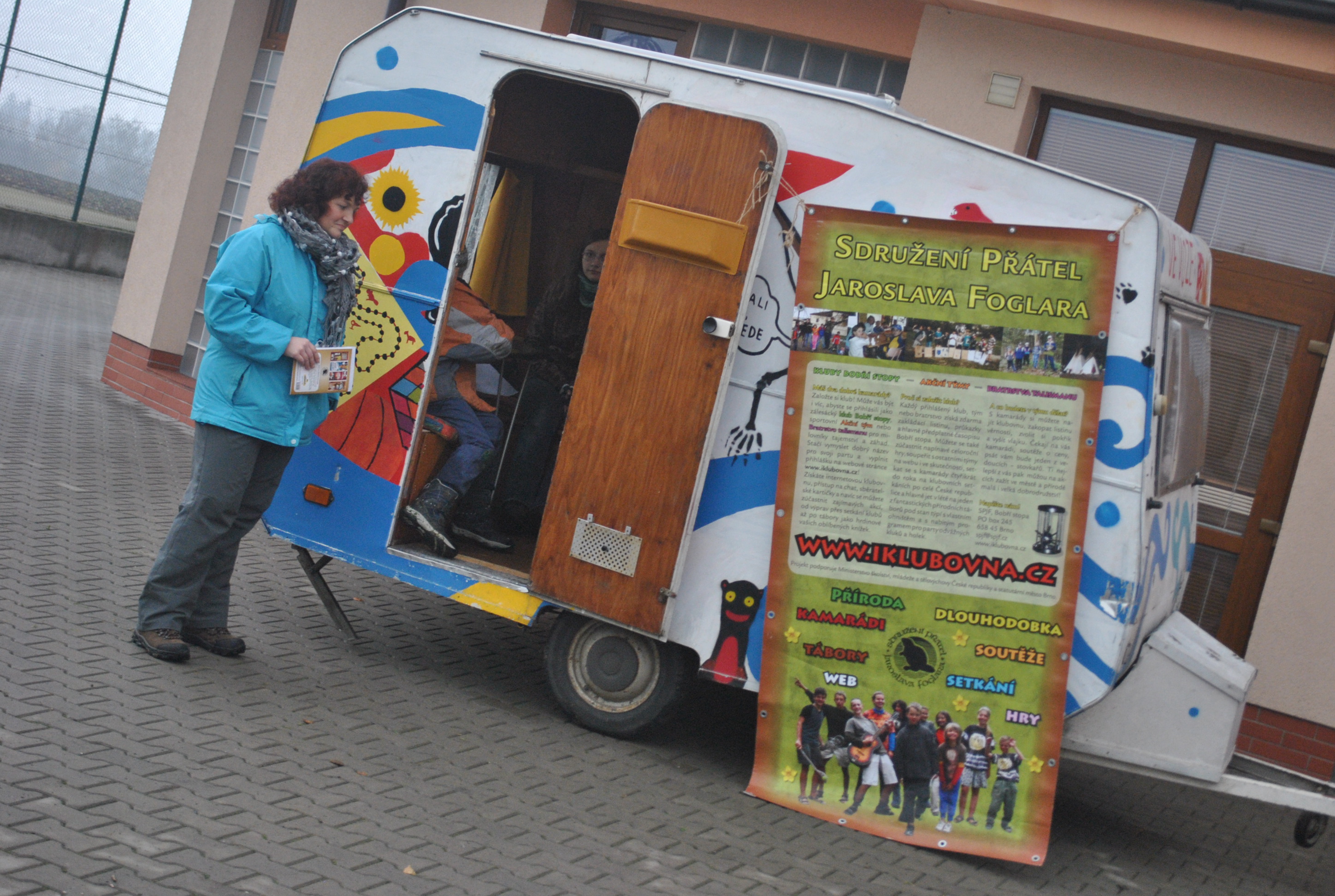 karavan 2